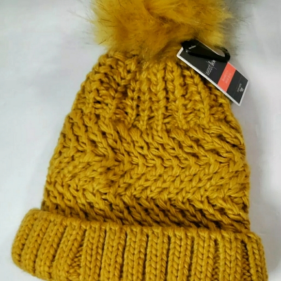 NEW! Westloop Knit Pom Cuff Beanie (Women Winter Hat Skull Cap & Gloves Set). - Picture 11 of 14